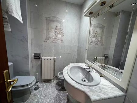 Calle de Peña Nueva, Madrid, Community of Madrid 28031 - Foto 4