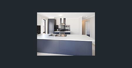 Modern & Spacious 4-Bedroom Family Home in Wollert - Photo 2