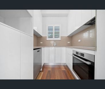 12/67 Beattie Street, Balmain, NSW 2041 - Photo 3