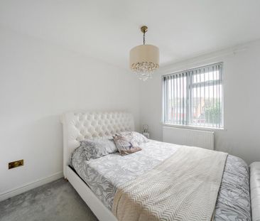 5 bedroom semi-detached house to rent - Photo 5