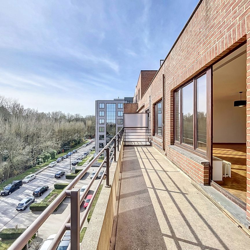 Appartement te huur - Photo 1
