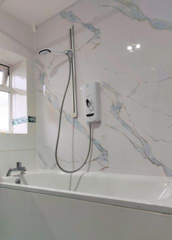 3 Bed End Terrace, Seaton Crescent, NG8 - Photo 2