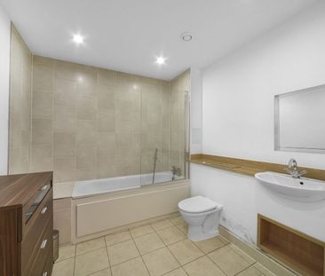 2 Bed Flat, Devons Road, E3 - Photo 6