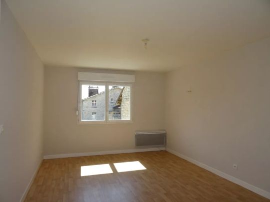 Location appartement T3 77.51m² à Ay Champagne (51160) - Photo 1