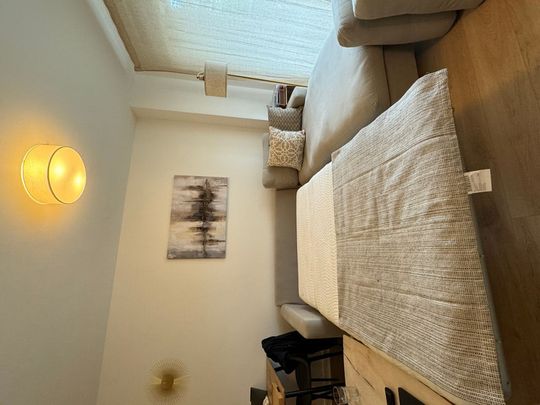 Cromwell Road - Photo 1