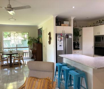 20 Bendigo Cres, Tallai QLD 4213 - House For Rent | Domain - Photo 5