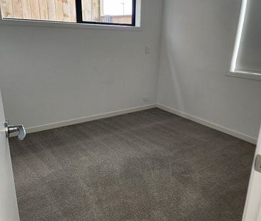 Ready for move in, 1 bedroom house - Photo 6