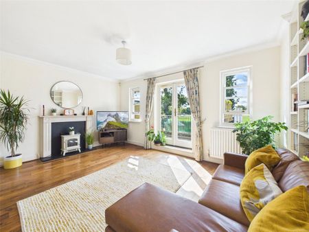 4 bedroom terraced house to rent - Photo 3