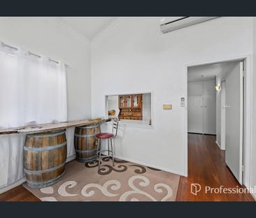 3 Bedroom House - Tamworth - Photo 2