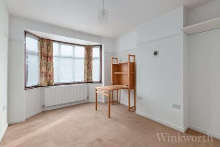 Millmark Grove, London, SE14 - Photo 3