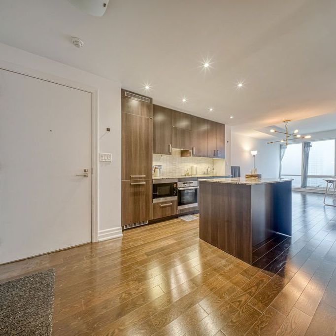 For Lease - 8 The Esplanade N/A Unit# 3506, Toronto, Ontario - Photo 1