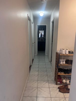 For Lease - 3533 Derry Road, Mississauga, Ontario - Photo 1