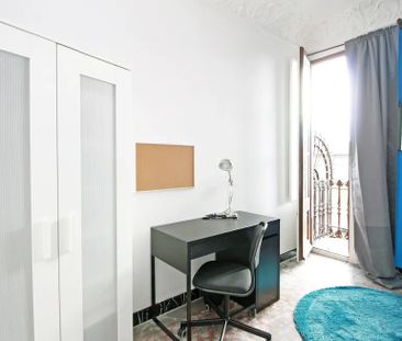 Carrer Comercial, Barcelona, Catalonia 08003 - Photo 1