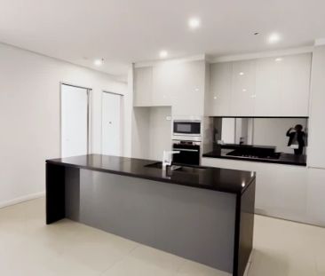 673 Gardeners Rd, Sydney - Photo 1