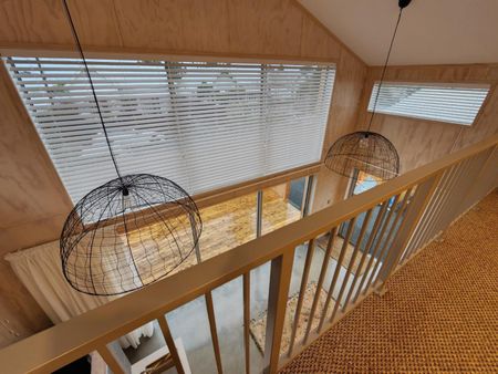 Executive Townhouse, Central Location - Photo 5