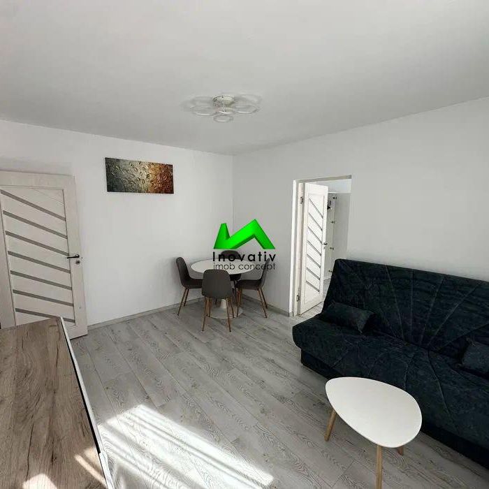 Apartament de inchiriat 3 camere Sibiu Luptei - Fotografie 1