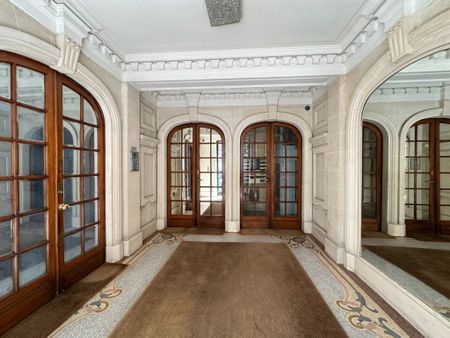 APPARTEMENT T3 A LOUER - PARIS 17EME ARRONDISSEMENT - 82.15 m - 2 735 € - Photo 3