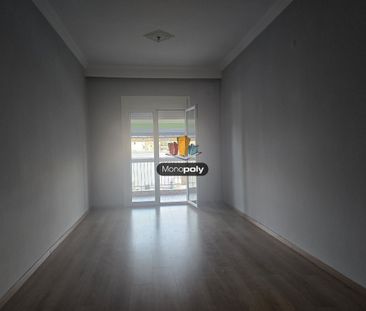 Διαμέρισμα για ενοικίαση Κέντρο (Χαριλάου) - Photo 1