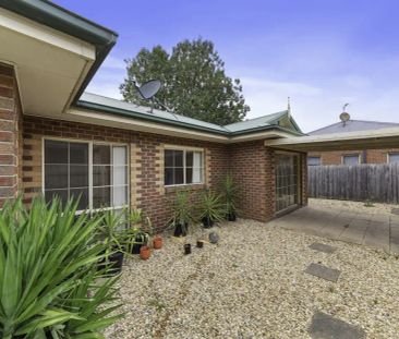 “Family Home in a Great Location!” - Photo 3