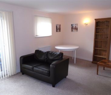 4 bedroom terraced house to rent - Photo 6