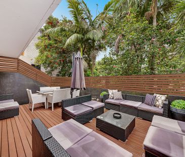 3 bedroom townhouse in the heart of Neutral Bay - Photo 5