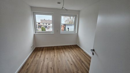 VERMIETUNG EINER GROßZÜGIGEN 4 ZIMMER- WOHNUNG IN HILLE - HOLZHAUSEN - Photo 5