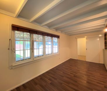 Cosy Three Bedroom Home, Gas cooking, WATER USAGE INCLUDED! - Photo 2