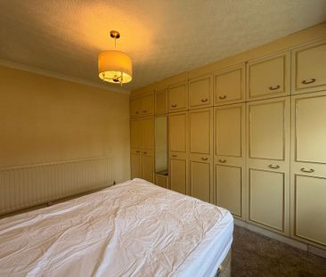 3 bedroom semi-detached house to rent - Photo 6