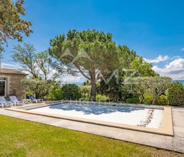 Gordes - Superbe maison en pierres proche du village - Photo 5