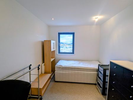 South Quay, Kings Road, Marina, Swansea. SA1 8AL - Photo 3