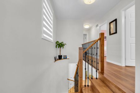For Lease - 2029 Westmount Drive, Oakville, Ontario - Photo 3
