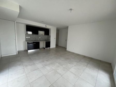 location Appartement T3 DE 59.87m² À TOURNEFEUILLE - Photo 2