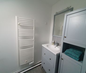 Location Appartement 3 pièces 57m² VALENCIENNES 59300 - Photo 6