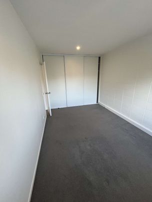 Modern two-bedroom unit in Parnell - Photo 1