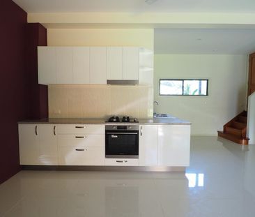 Country Escape Close to Amenities - Photo 4