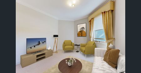 Stunning Harbour Views from this Four Bedroom Apartment - Photo 5