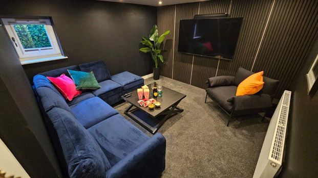 5 bedroom house share to rent - Photo 1