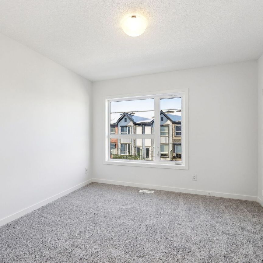 850 Belmont Drive SW, Calgary - Photo 1