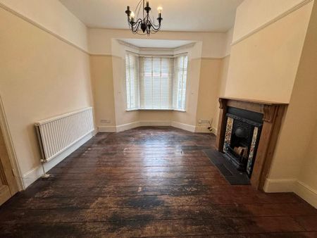 3 bedroom terraced house to rent - Photo 2