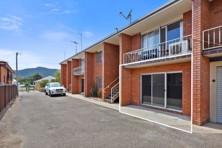 2/39 Church Street, TAMWORTH NSW 2340 - Photo 4