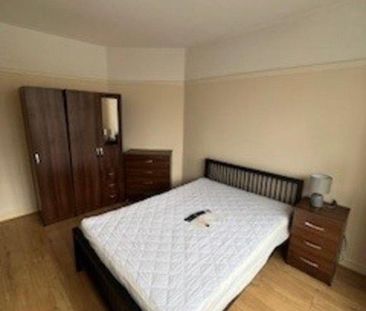 3 bedroom house share to rent - Photo 4