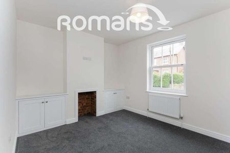 Frys Lane, Yateley, GU46 - Photo 3