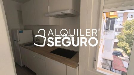 Piso en alquiler en Nervión - Photo 5