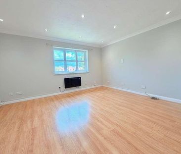 Park Lodge/ St Albans Road, Watford, WD25 - Photo 5