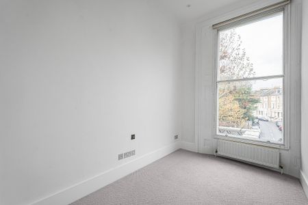 Elgin Avenue - Photo 4