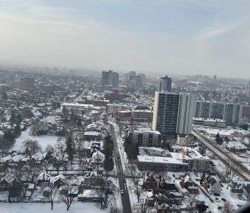 25 Wellington St Street #3305 - Photo 6