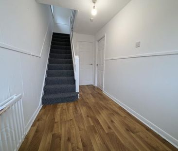 17 De Lacy Drive, Carrickfergus, BT38 7JX - Photo 6