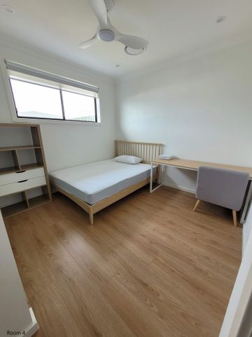 Schofields - Photo 2