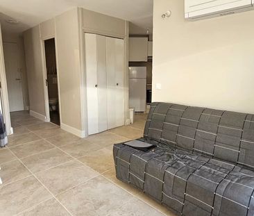 Location Appartement 40m² ST PIERRE LA MER 11560 - Photo 1