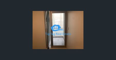 Convenience location on George St, Nearby Central Station, UTS - Photo 5